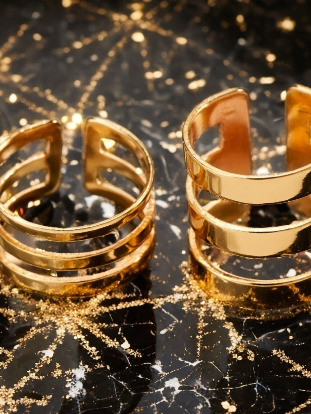 MODCLOTH SET OF 2 MOD ALLOY ADJUSTABLE RINGS (2) - Picture 2 of 3